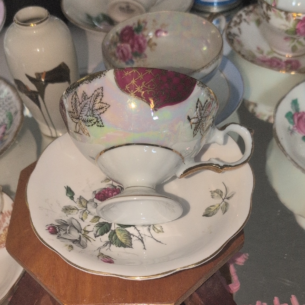 Elegant Floral Teacup with Gold Accents